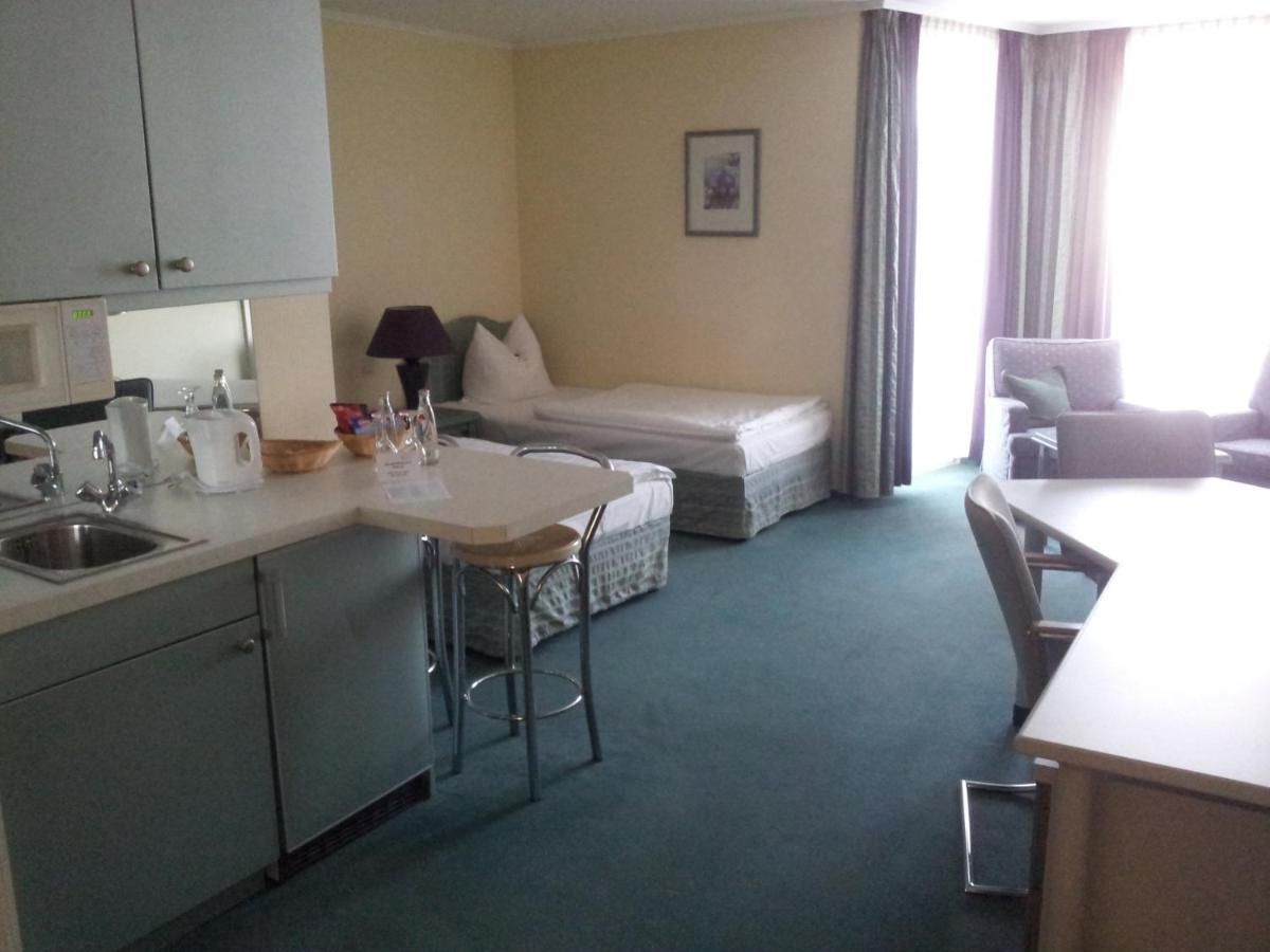 Pepb Schulungshotel Зарщед Екстериор снимка